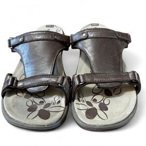 Merrell Bracken Brown Women's Slide Sandals